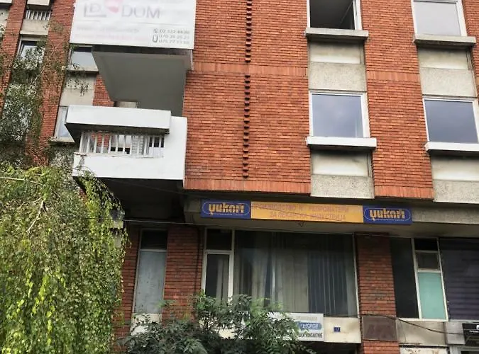 Aleksandra Apartment *